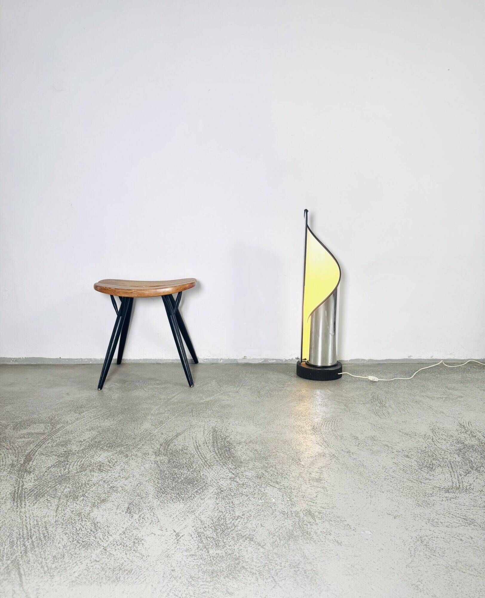 Sculptural Detrobus Table Or Floor Lamp In Curved Steel By Stilnovo, Italy 1970S