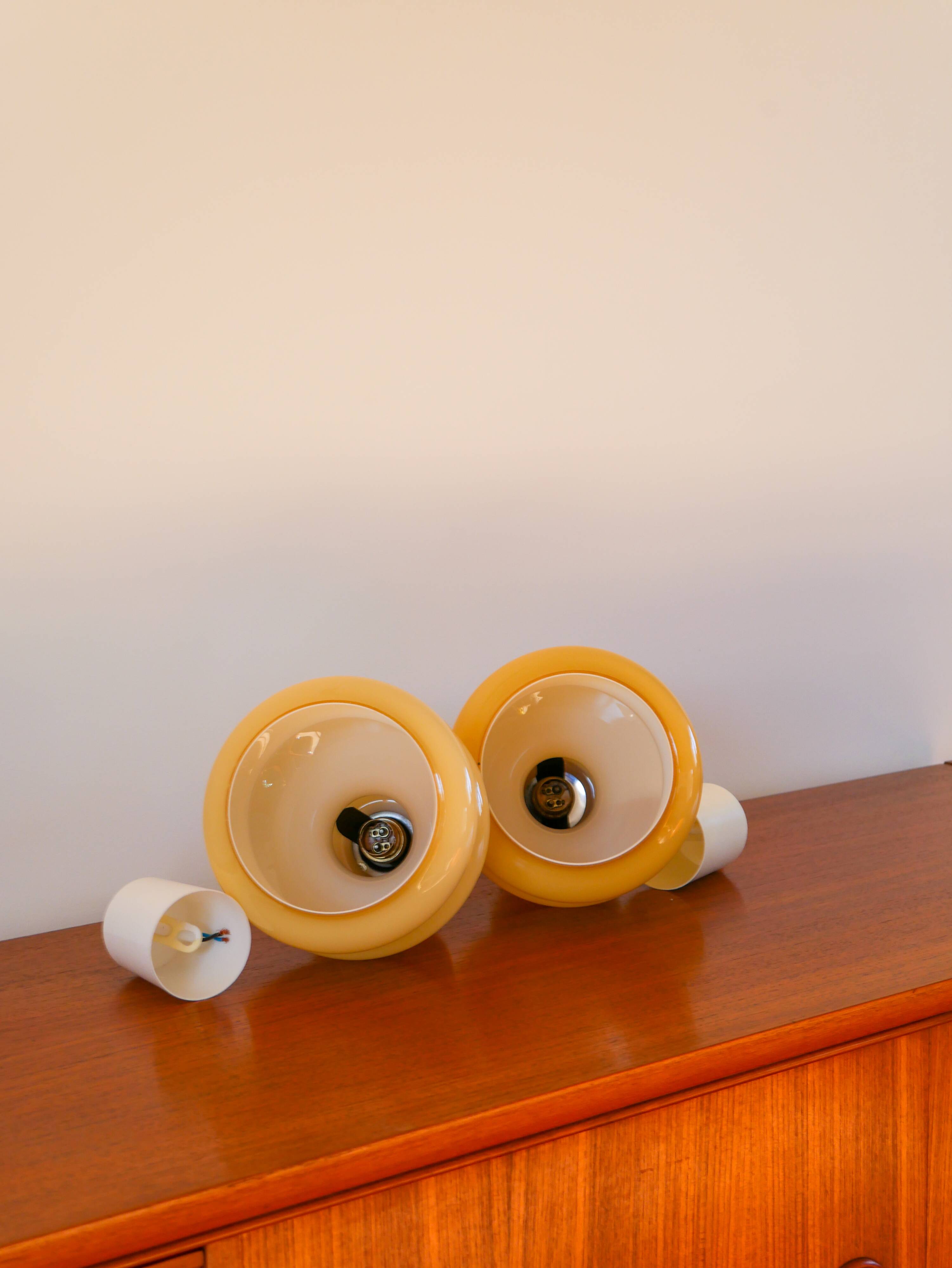 Pair of opaline pendants, Bubble, Beige, 1960