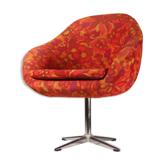 Fauteuil coque vintage, tissu multicolore à fleurs, Allemagne 1970s