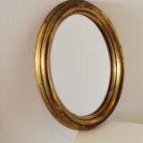 Miroir ovale cadre en bois doré 22 X 17 X 2 cm.