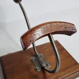 Double hook in metal and wood