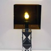 Lampe en plexiglas fumé et acier satiné, 1970
