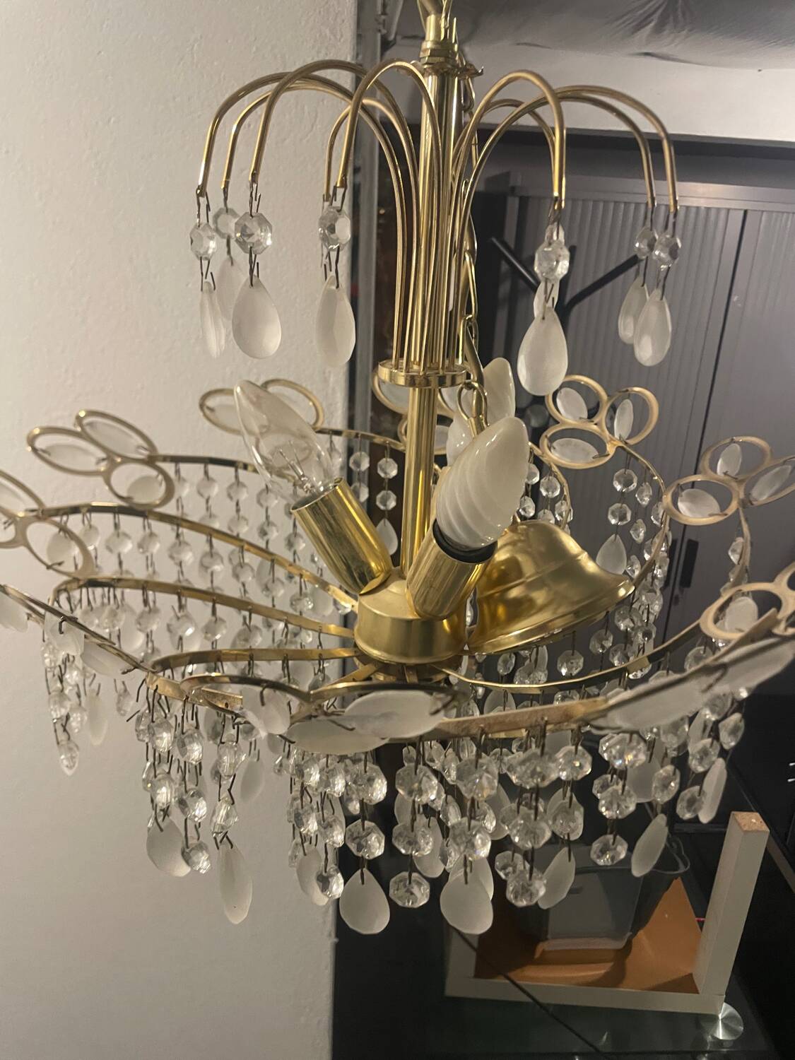 1980s chandelier with pendants