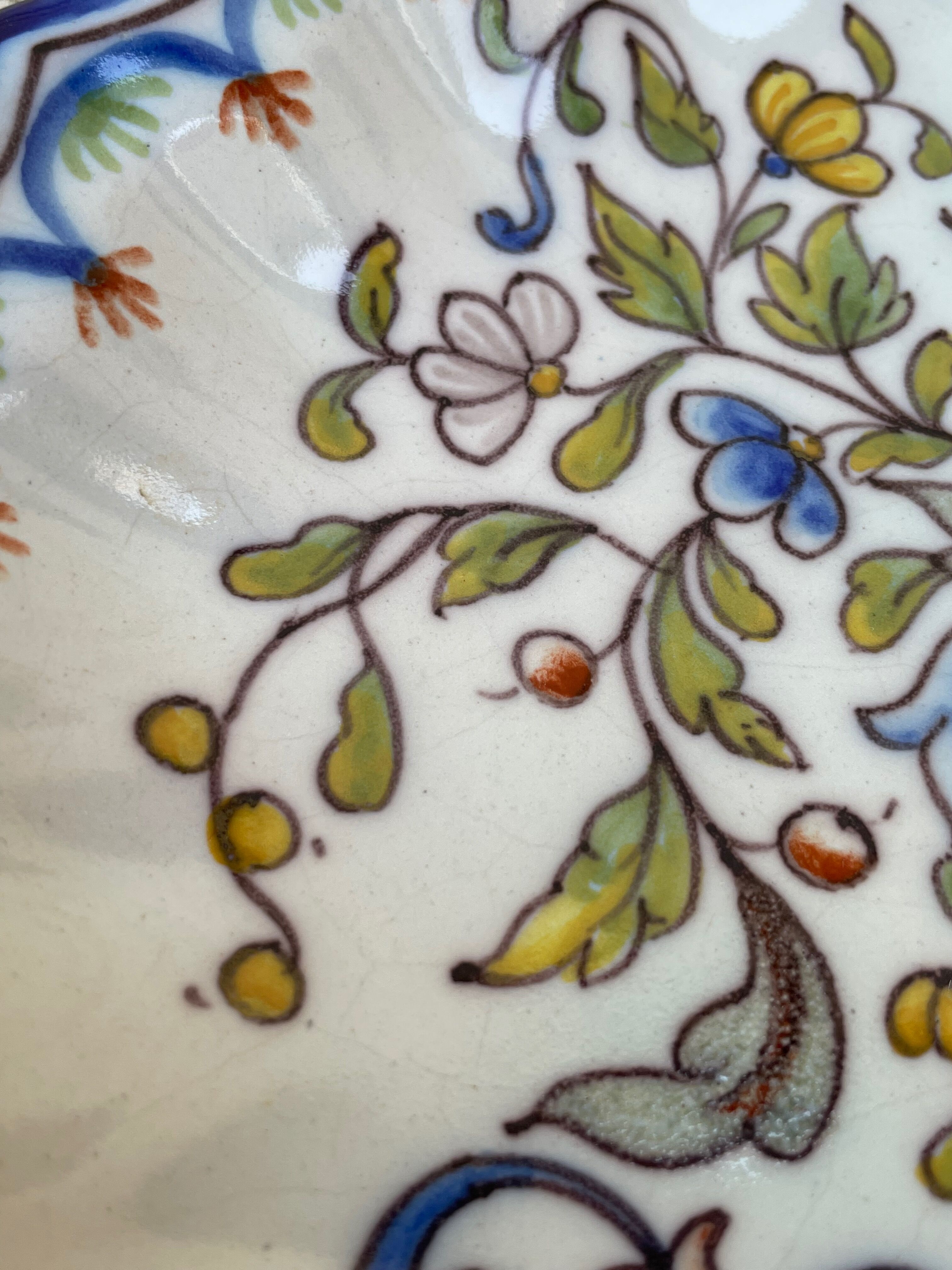 Montagnon Nevers earthenware plate