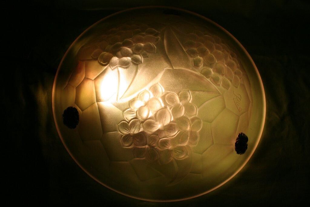 Lustre vasque suspension verre Art Déco motif fleurs hortensia 1930 Ros (degue)