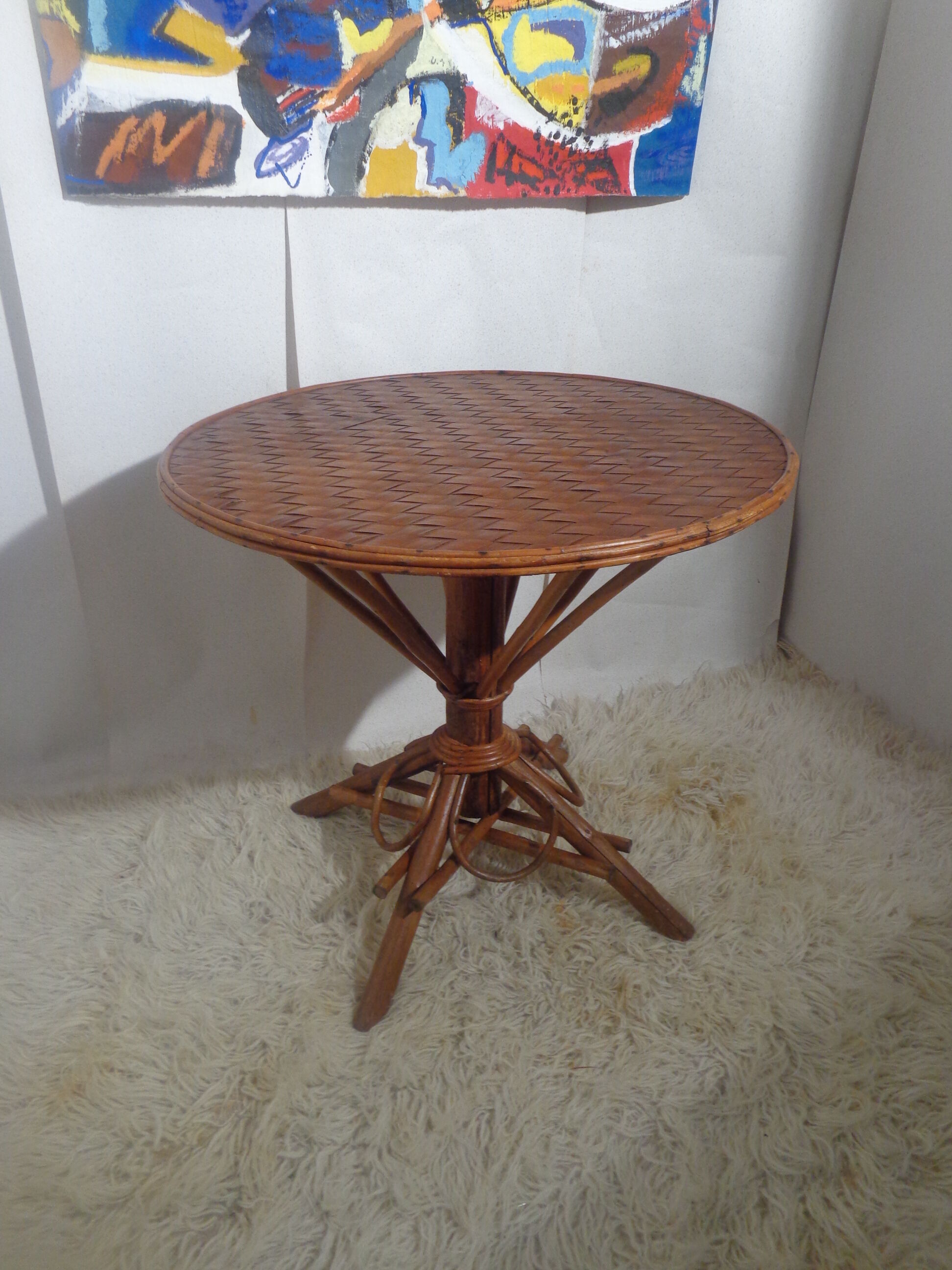Rattan and braided chestnut table