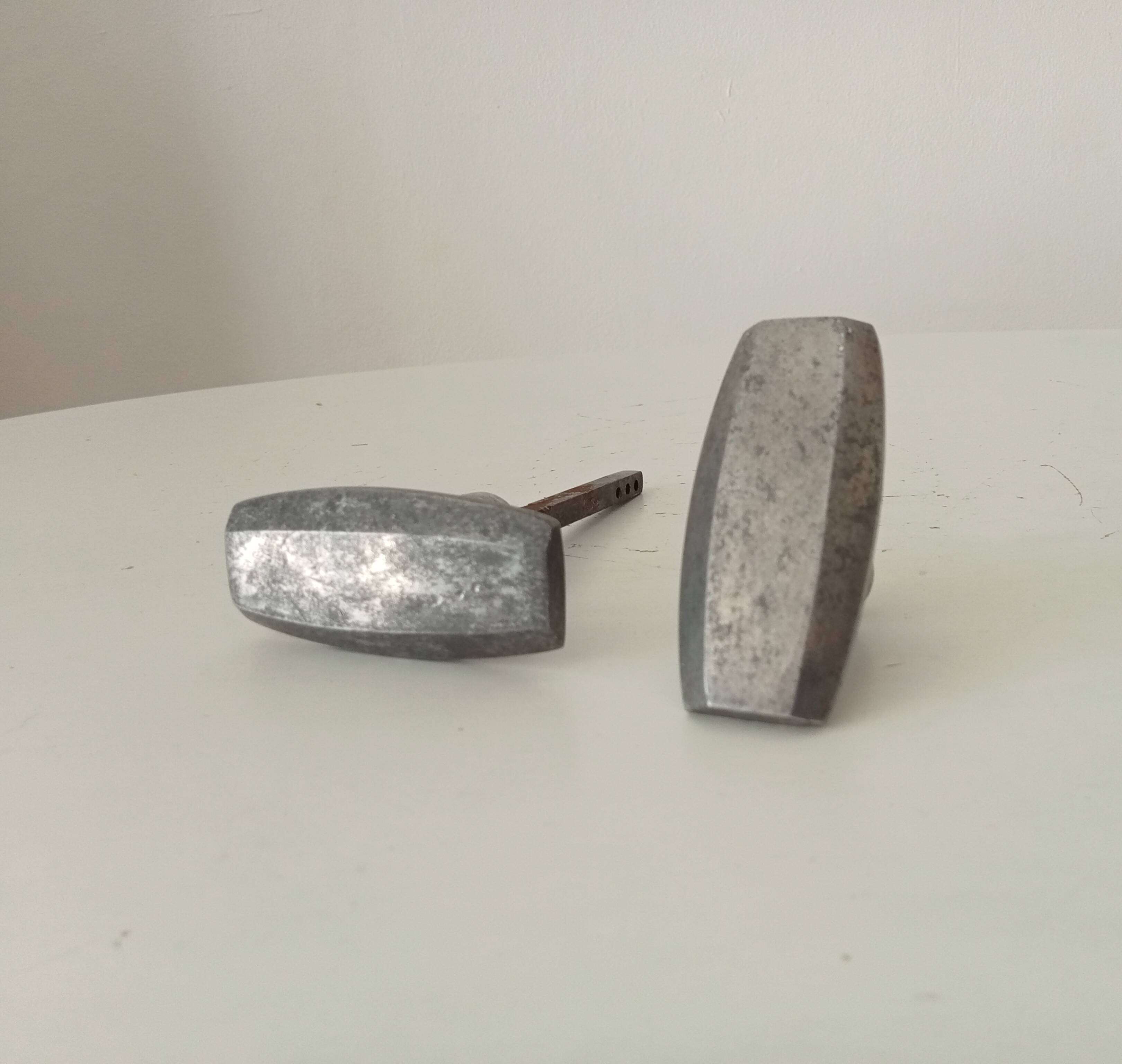 Paire de poignées de porte anciennes art déco