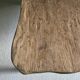 Table basse en bois brut de forme libre