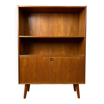 Vintage Scandinavian teak bookcase from Westergaards Mobelfabrik Silkeborg, 60s
