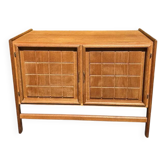 Buffet en chêne, style Henry Kjaernulf, 1960-70, design danois. Style moderne du milieu du siècle.