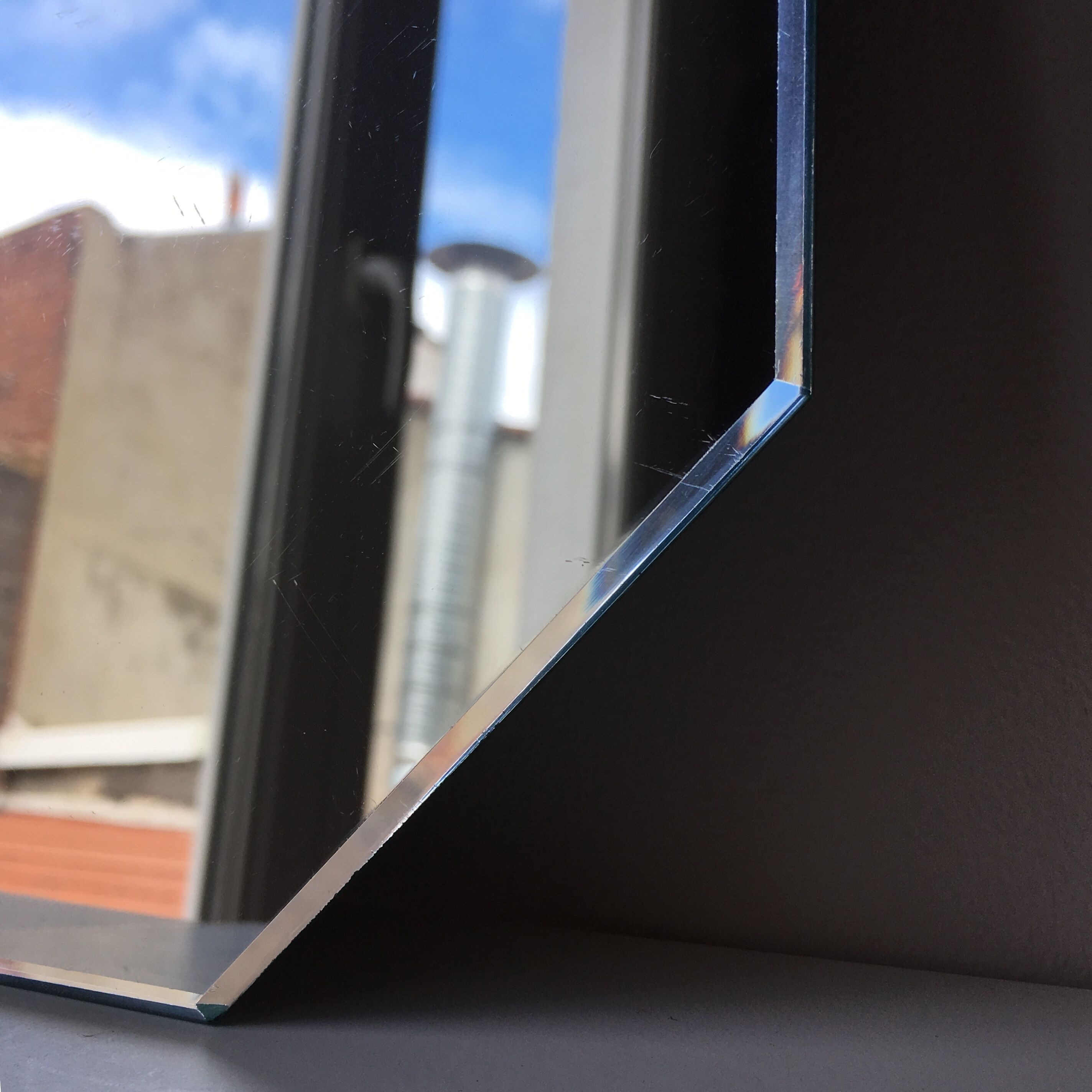 Small octagonal mirror beveled, 21 x 21 cm