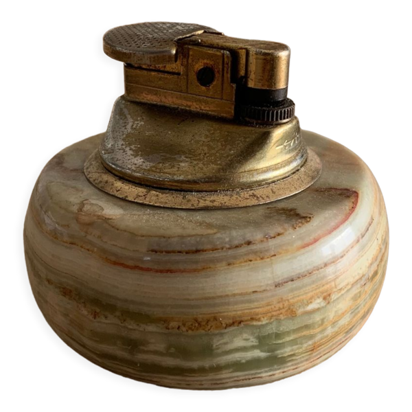 Briquet vintage pierre