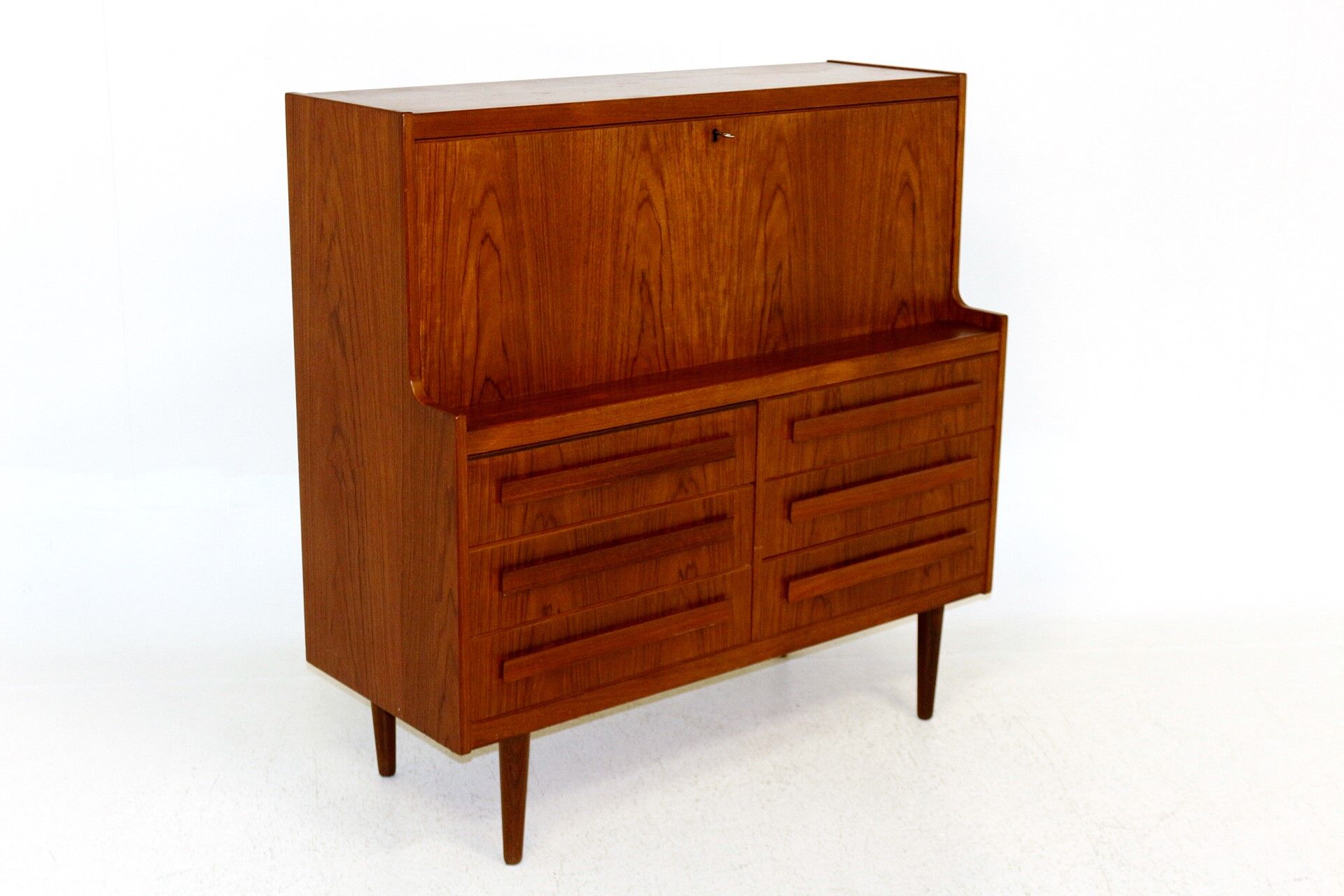 Teak secretary, Sigfrid Omann, Denmark, 1960