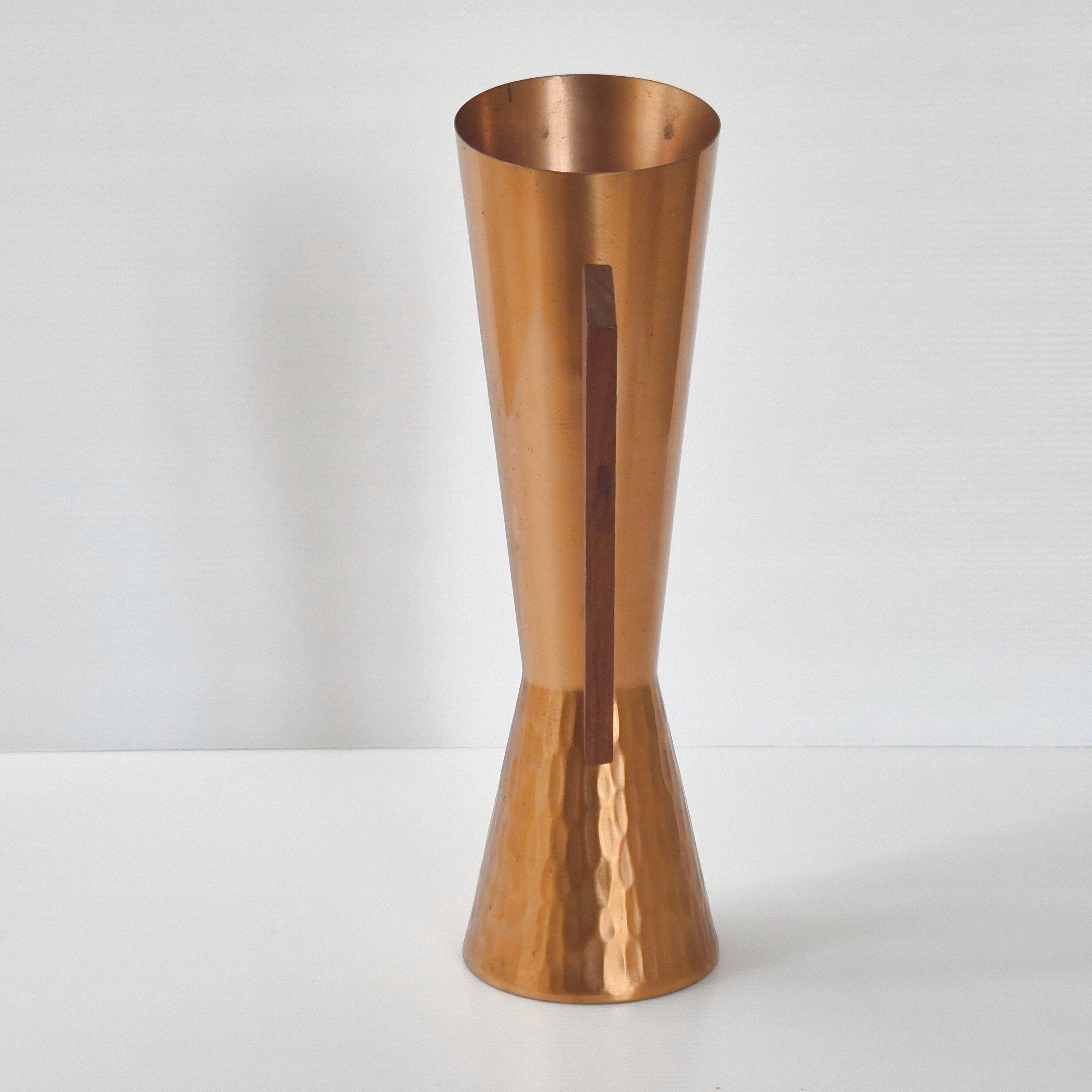 Vintage scandinavian vase denmark 1960 dahlmann in teak & hammered copper 60s