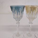 Verres à liqueur colorées
