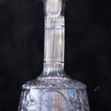 Carafe soufflée à la main et monogrammée F, France XIXe siècle