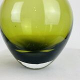 Vase scandinave verre soufflé vert, vintage