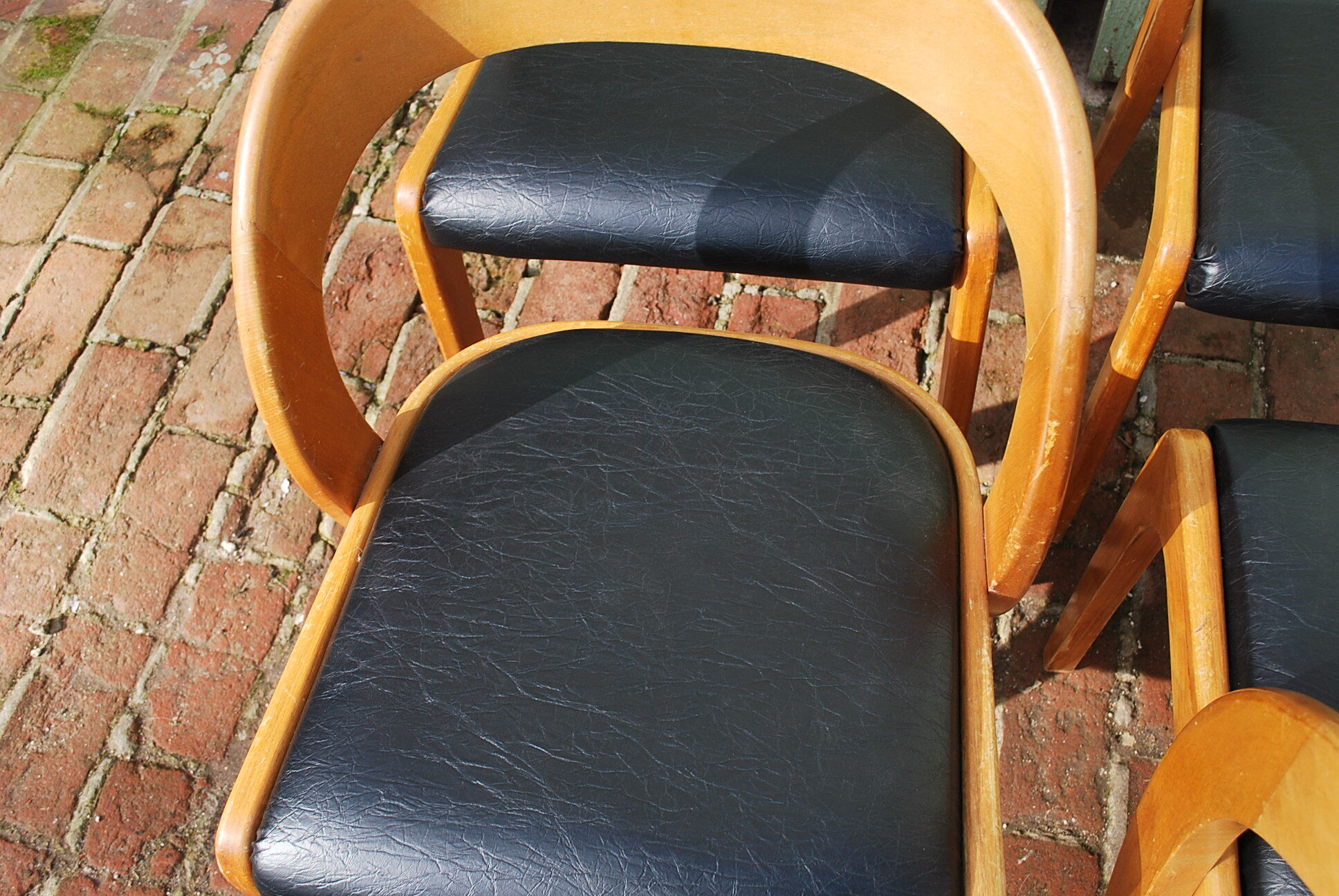 Baumann gondola chairs