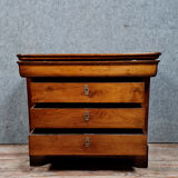Lady chest of drawers Louis Philippe period in solid walnut around 1830