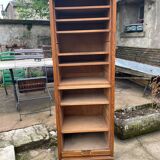 Curtain filing cabinet