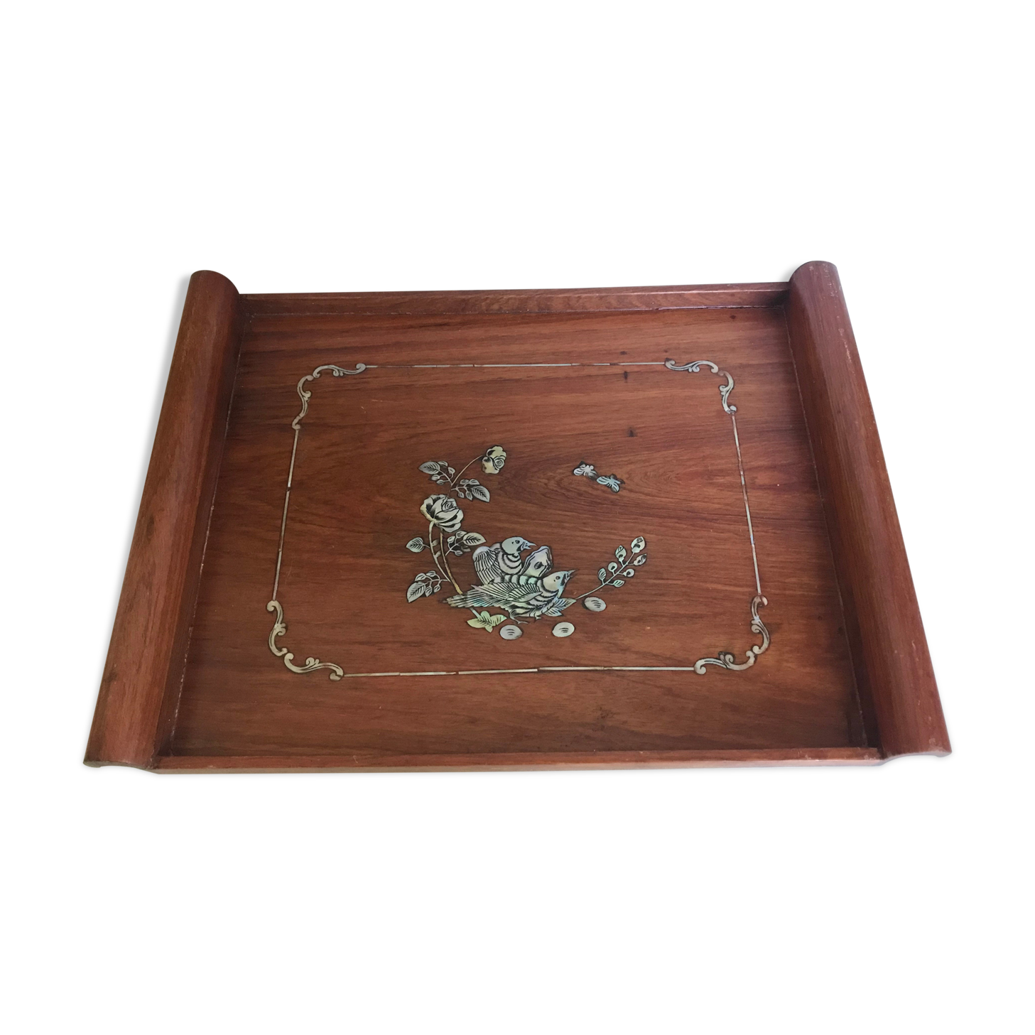 Wood and mother-of-pearl top