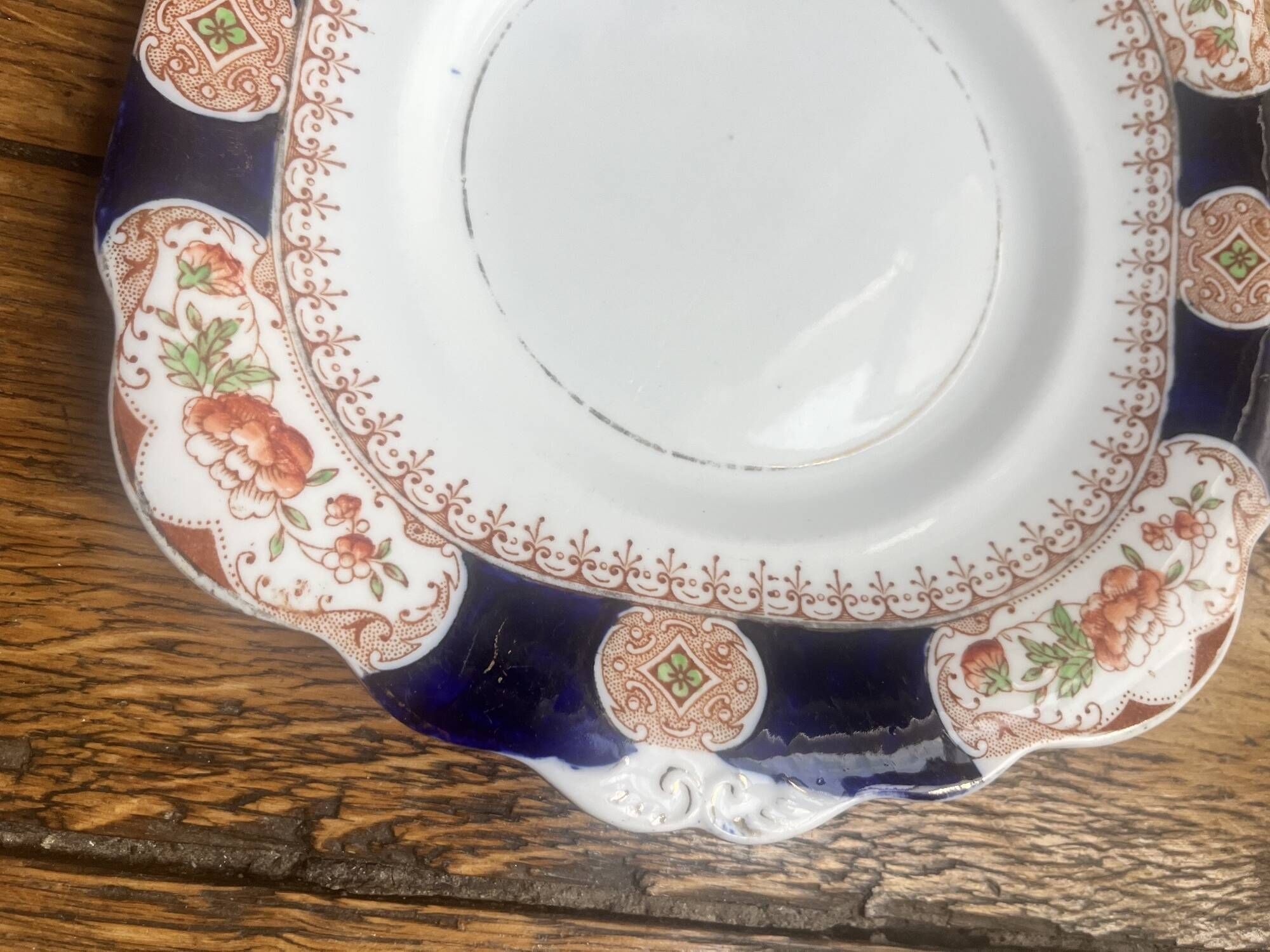 2 antique English plates Manufacture Osborne model Ilkley