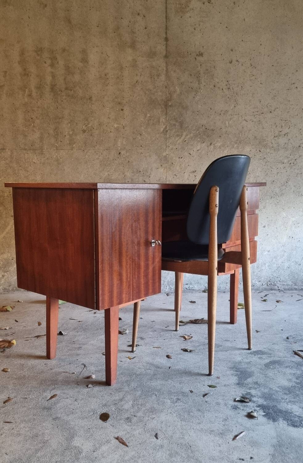 Vintage Scandinavian desk 1977