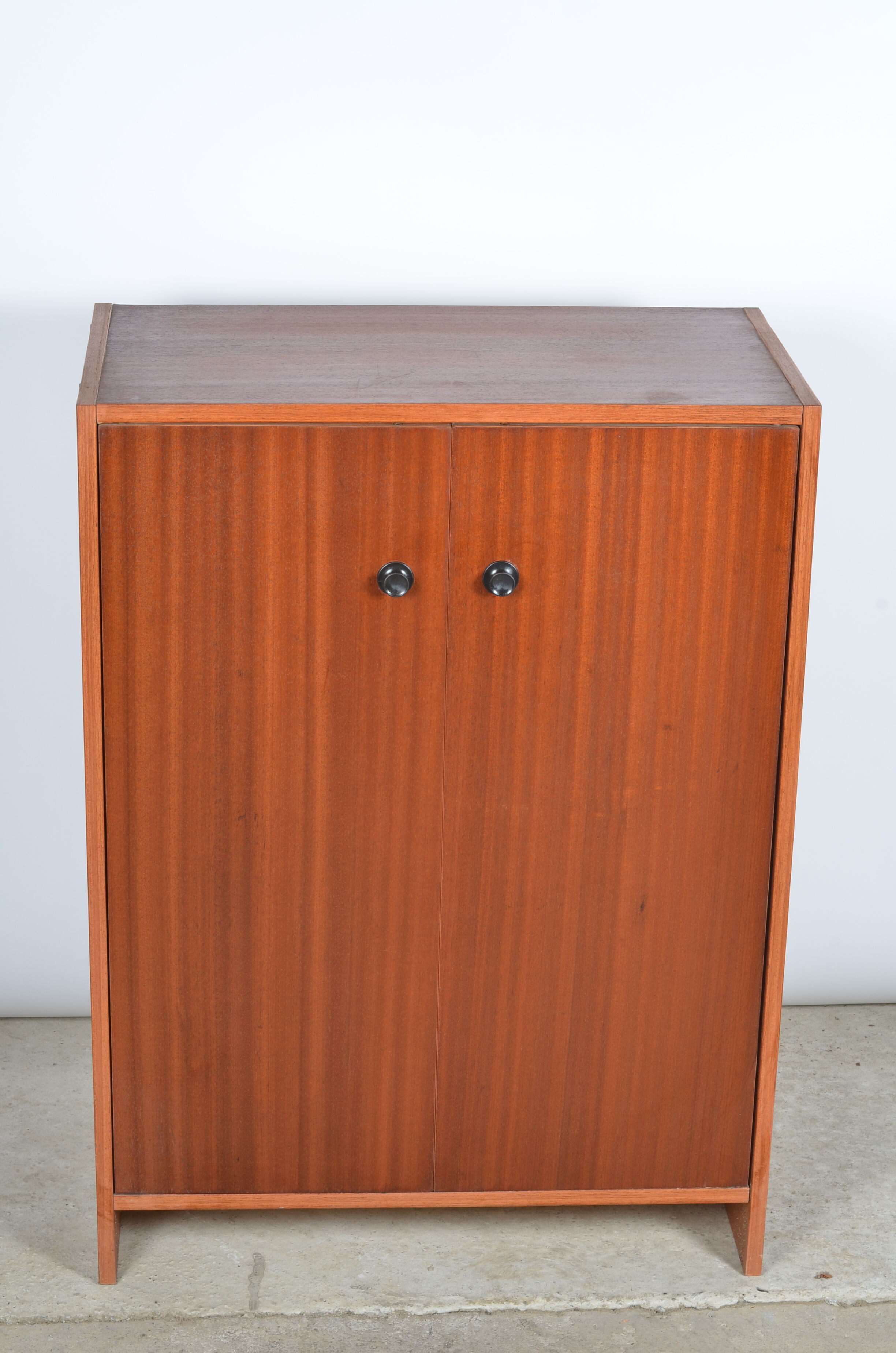 Shoe cabinet 2 doors