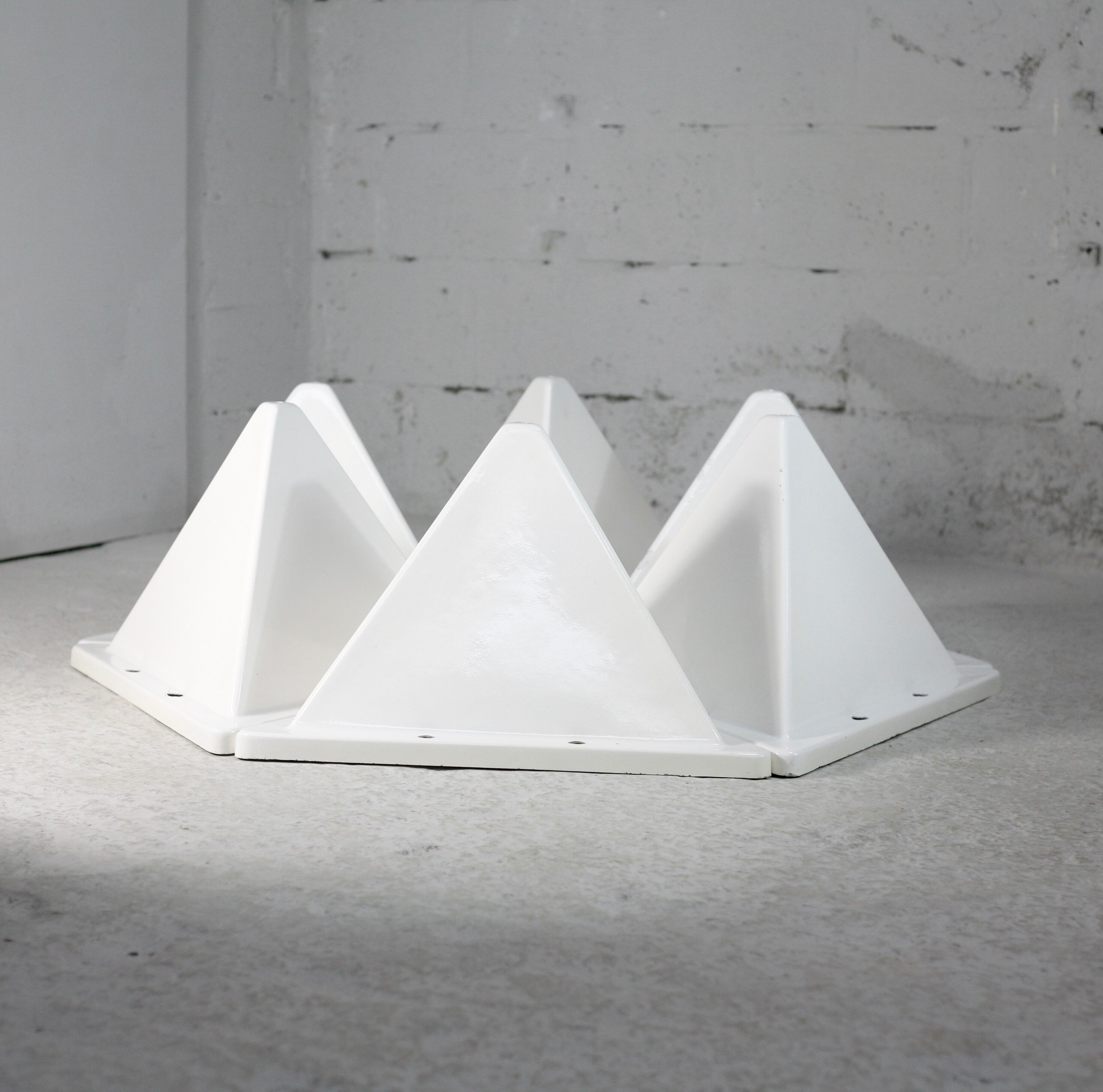 Fiberglass circa 1970. 6 tetrahedron-shaped elements. France.