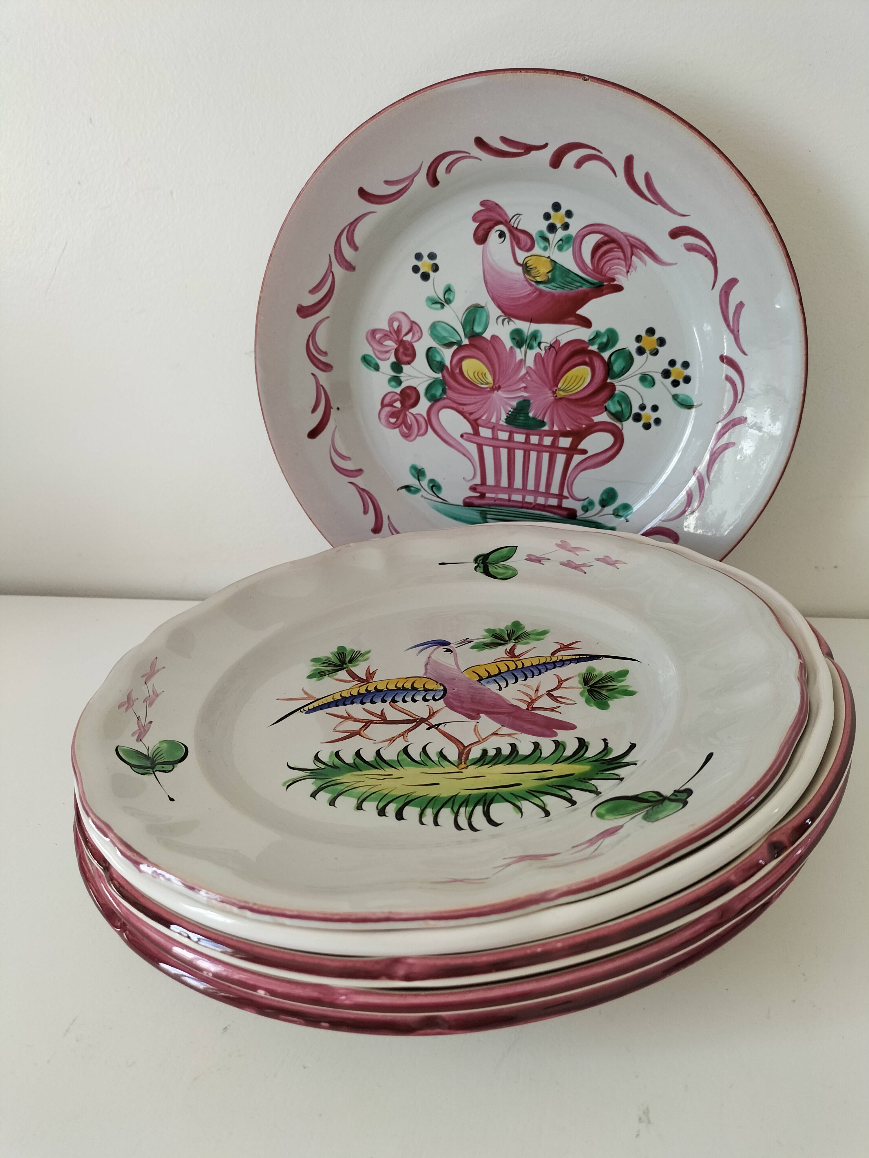 Set of 6 plates with birds and roosters.