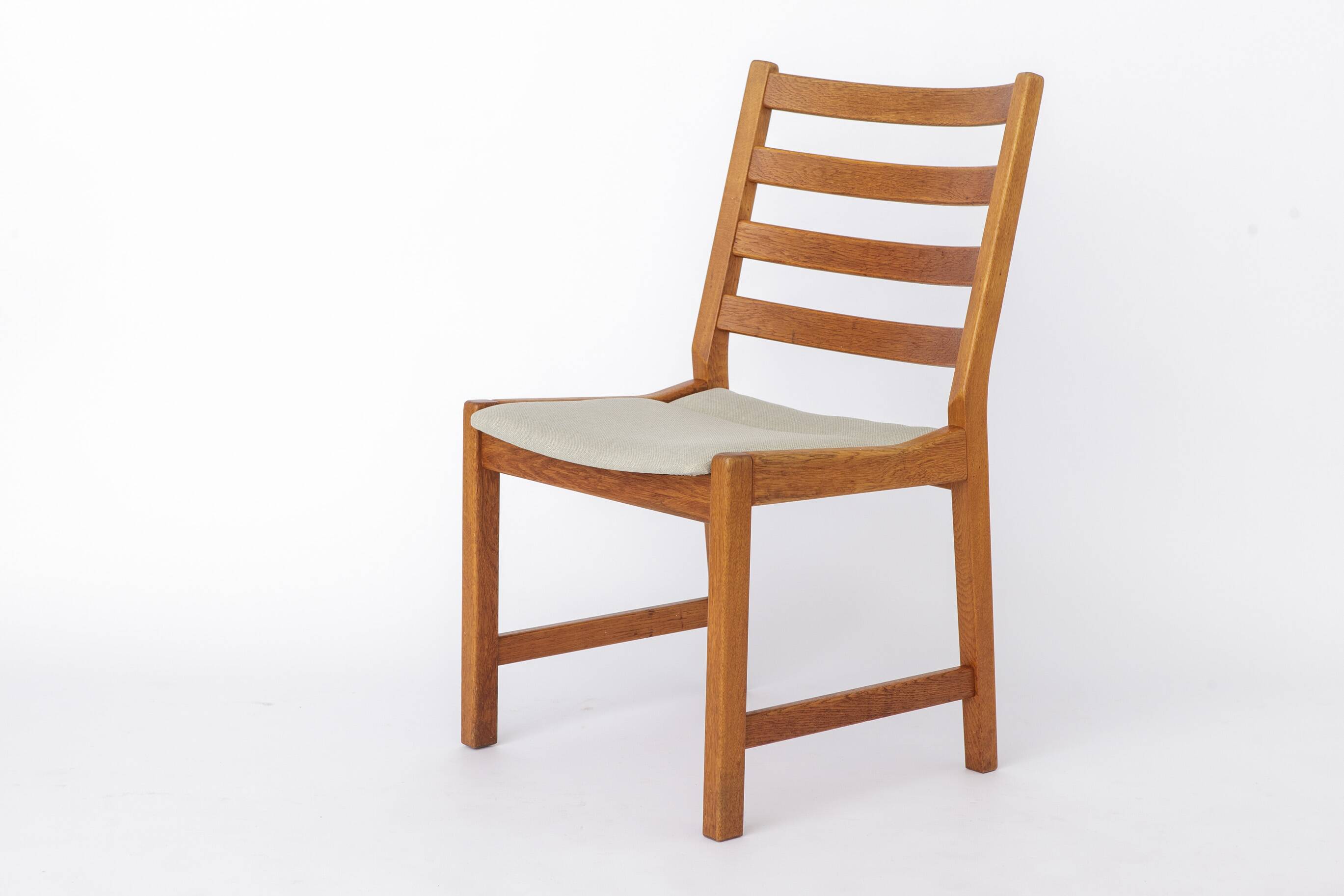 2 of 6 Kurt Østervig Oak Dining Chairs for KP Møbler, 1960s Danish