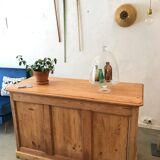 Double-sided grocer counter