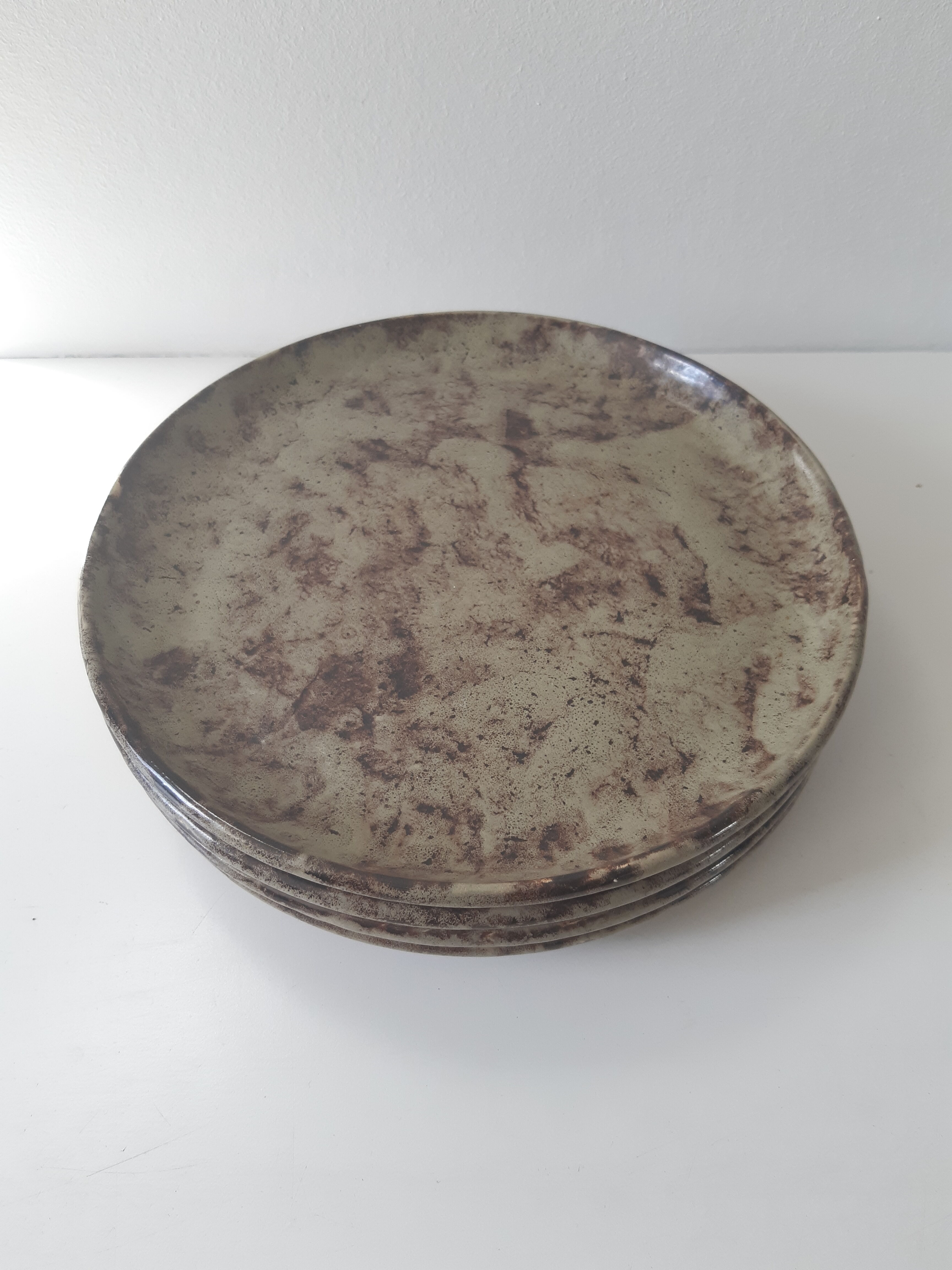 Set of 4 large plates