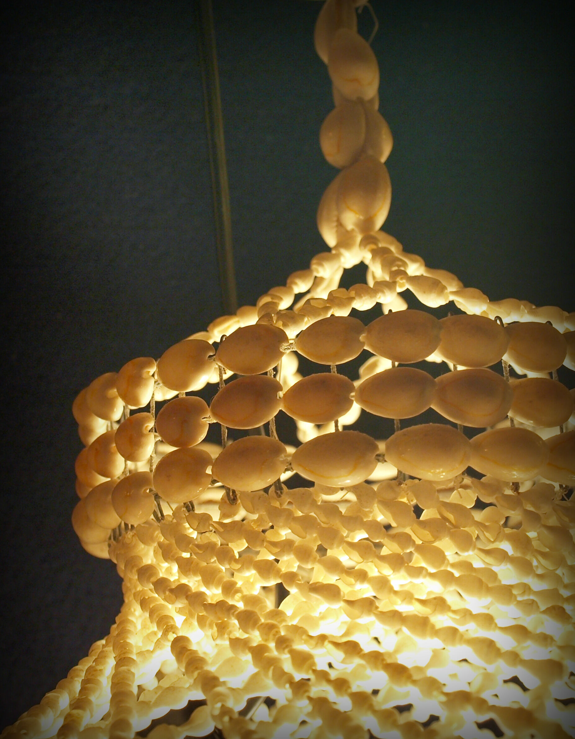 Shell chandelier Cabrias 60s