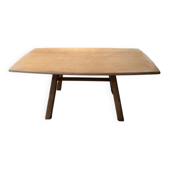 Table en bois massif vintage