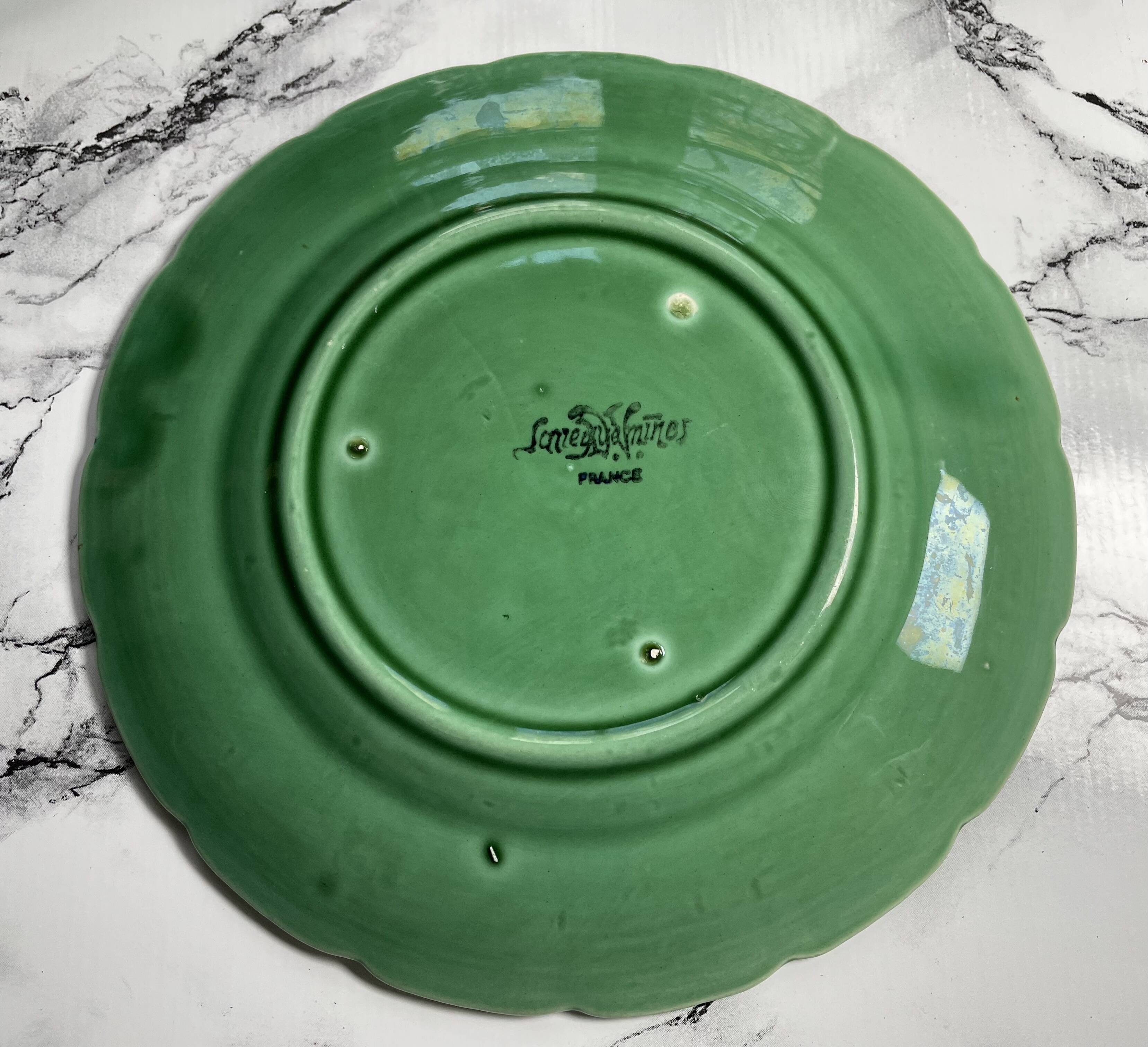 Sarreguemines grape barbotine dessert plates