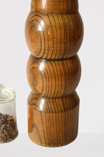 Giant pepper mill in ash wood Borel France