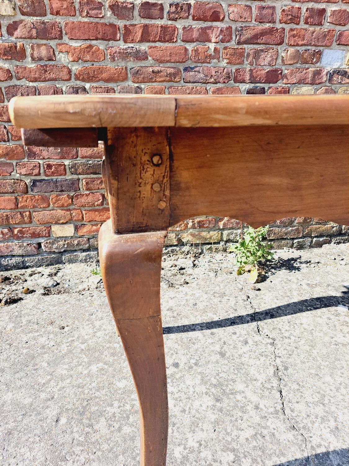 Farmhouse table with drawer and extension