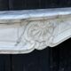 Cheminee de style Louis XV en marbre blanc de Carrare arabescato