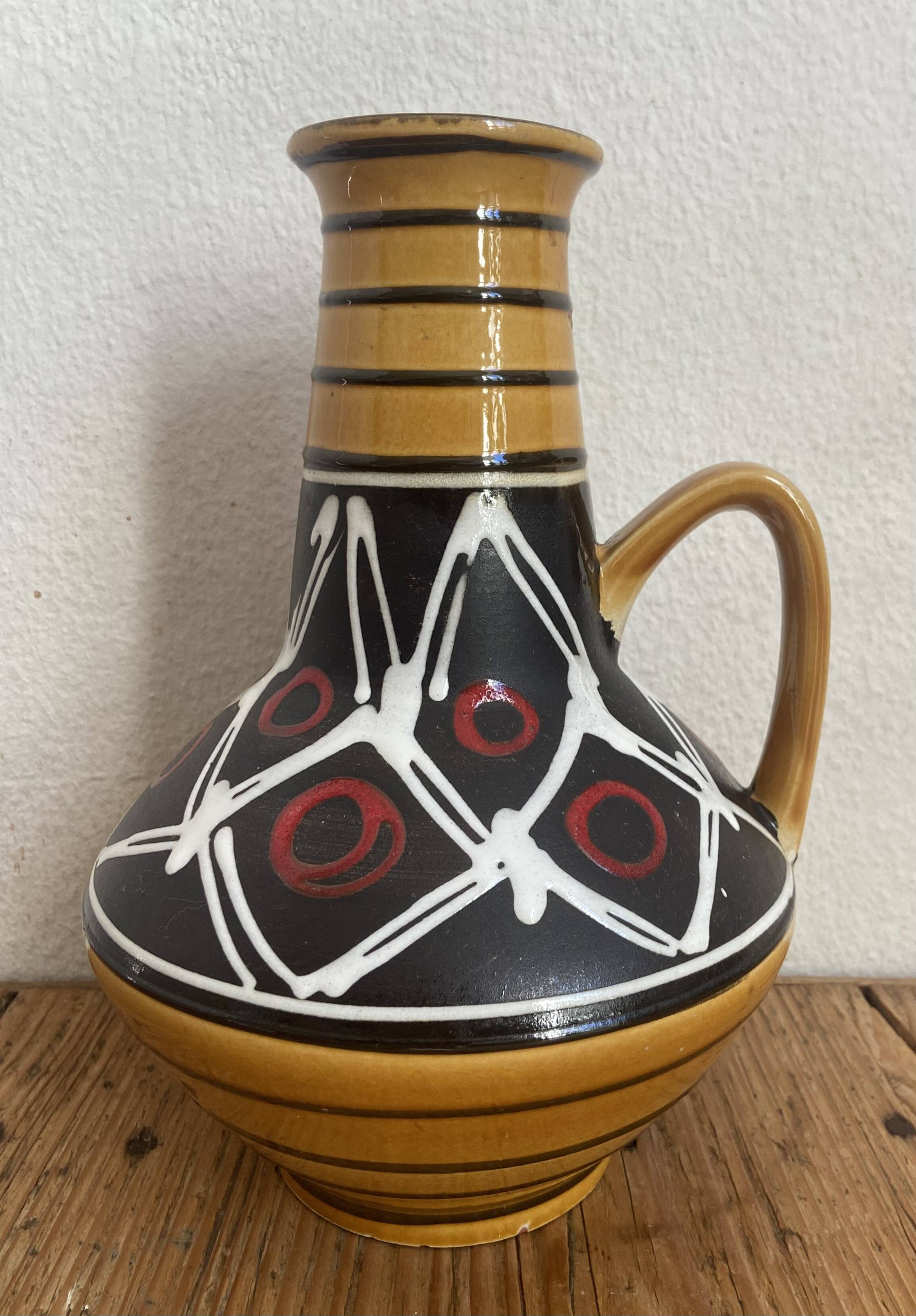 Vase from West Germany in ceramic from the 1960s.