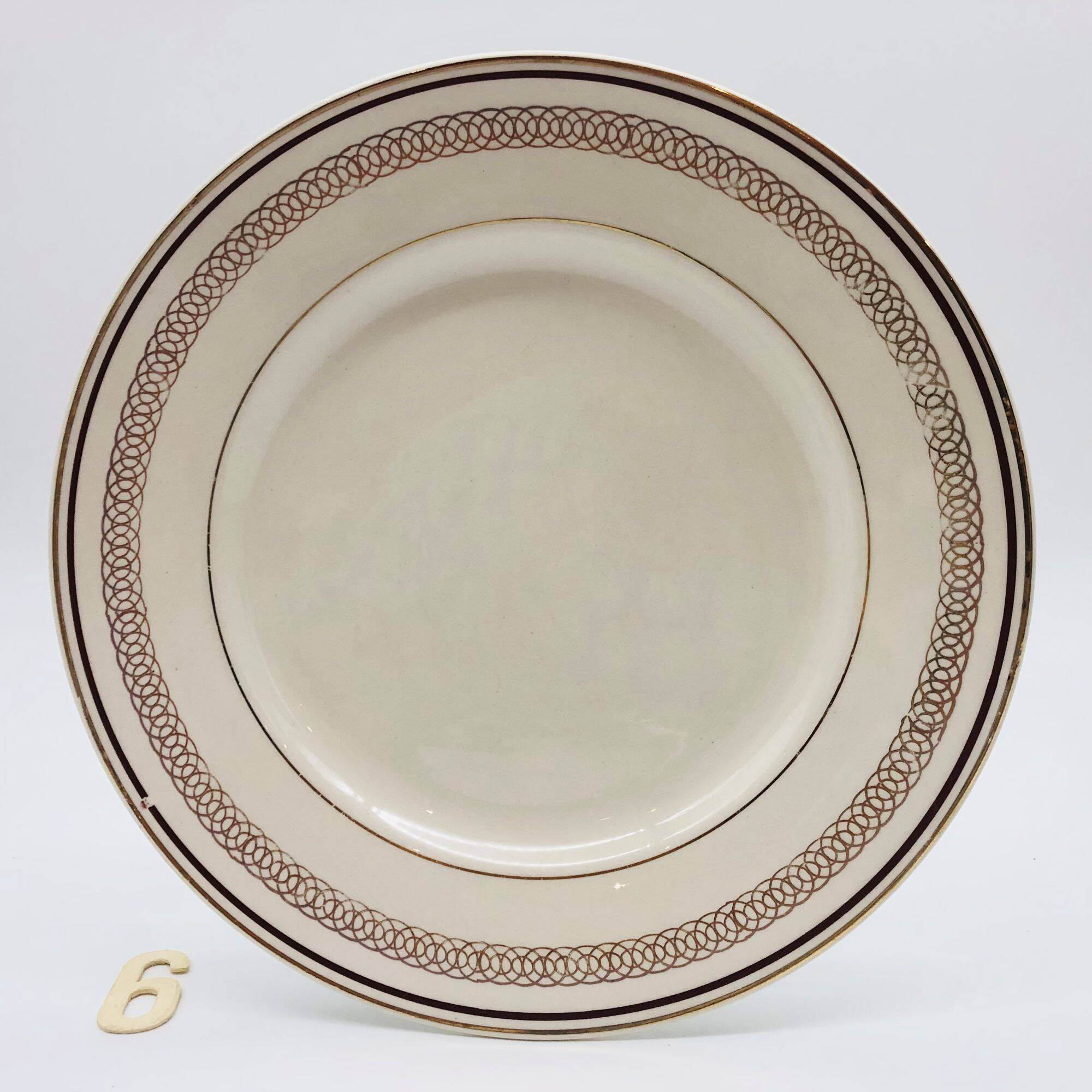 6 “Gien” Dinner Plates.