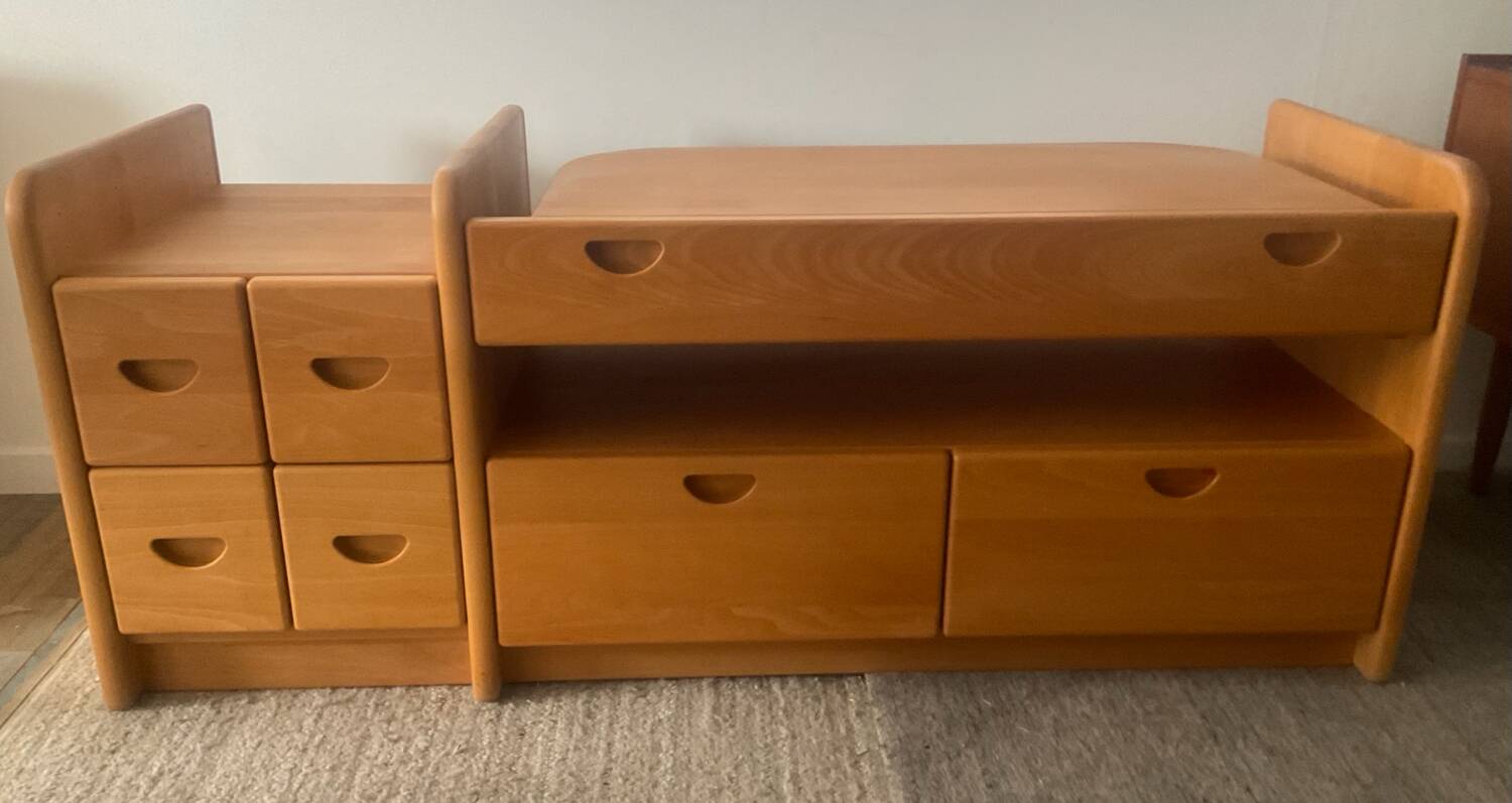 Danish TV cabinet in solid beech from the 70s-80s