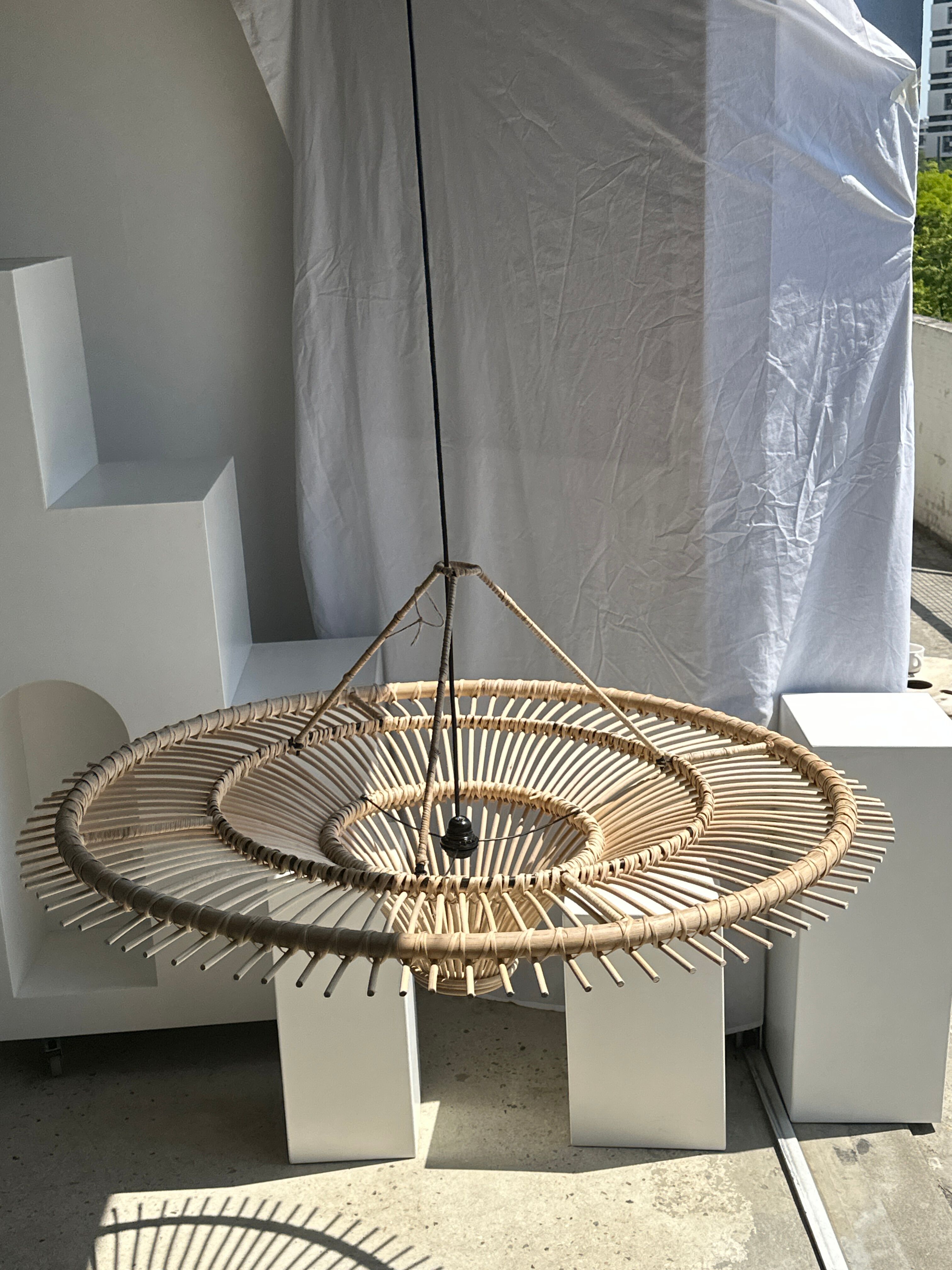 Suspension rattan saucer iron frame D:120 H:60