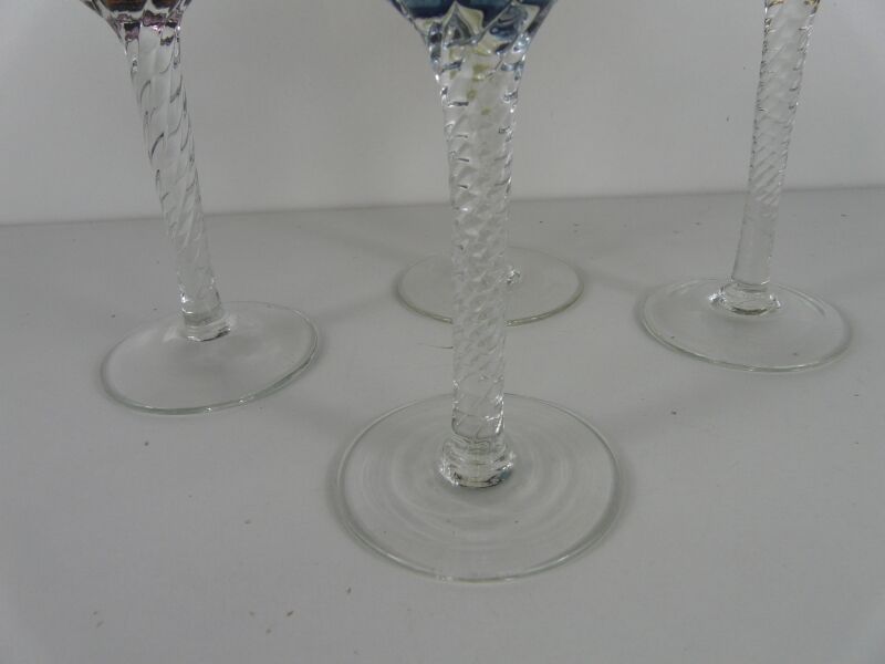 Lot de 4 verres à vin Roemer en verre soufflé