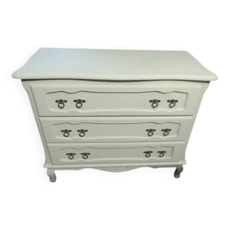 Old chest of drawers