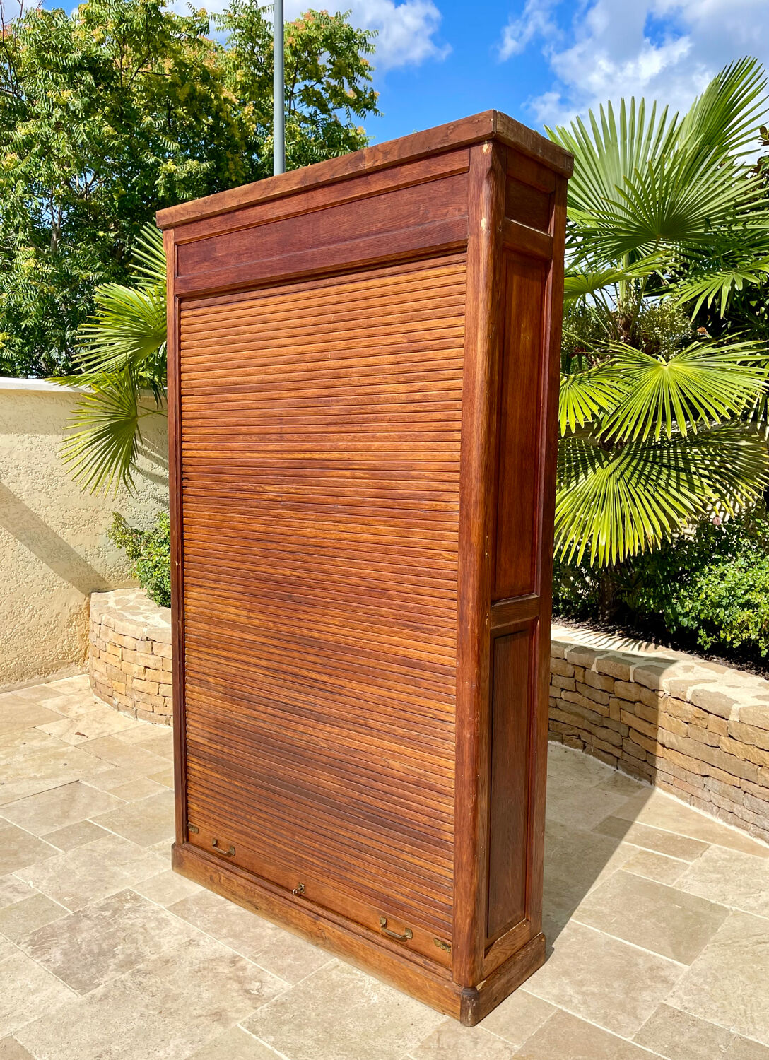 Filing cabinet with curtain