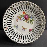 Openwork porcelain bowl with hand decoration – Von Schierholz manufactory in Plaue