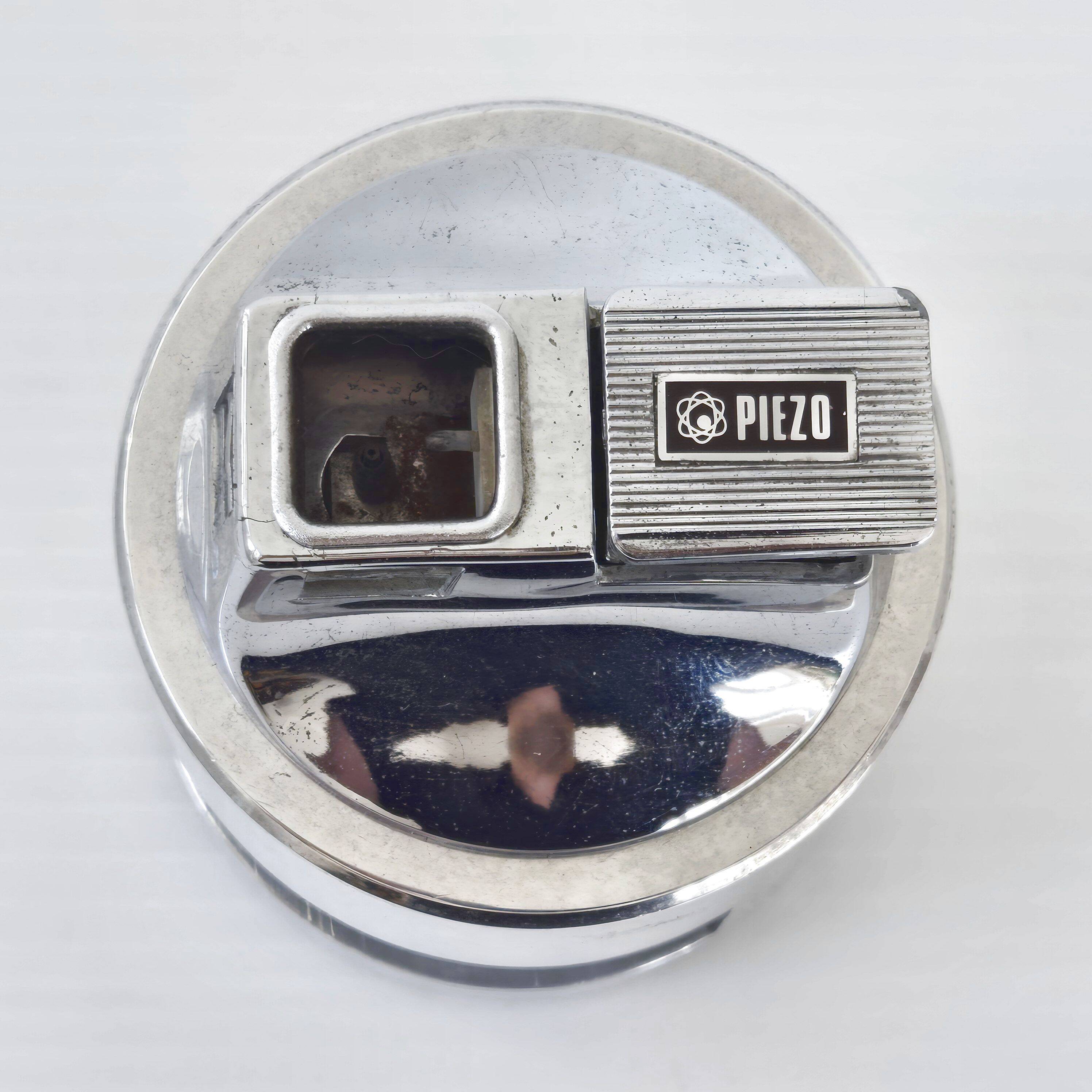 Vintage Piezo Lighter 1970