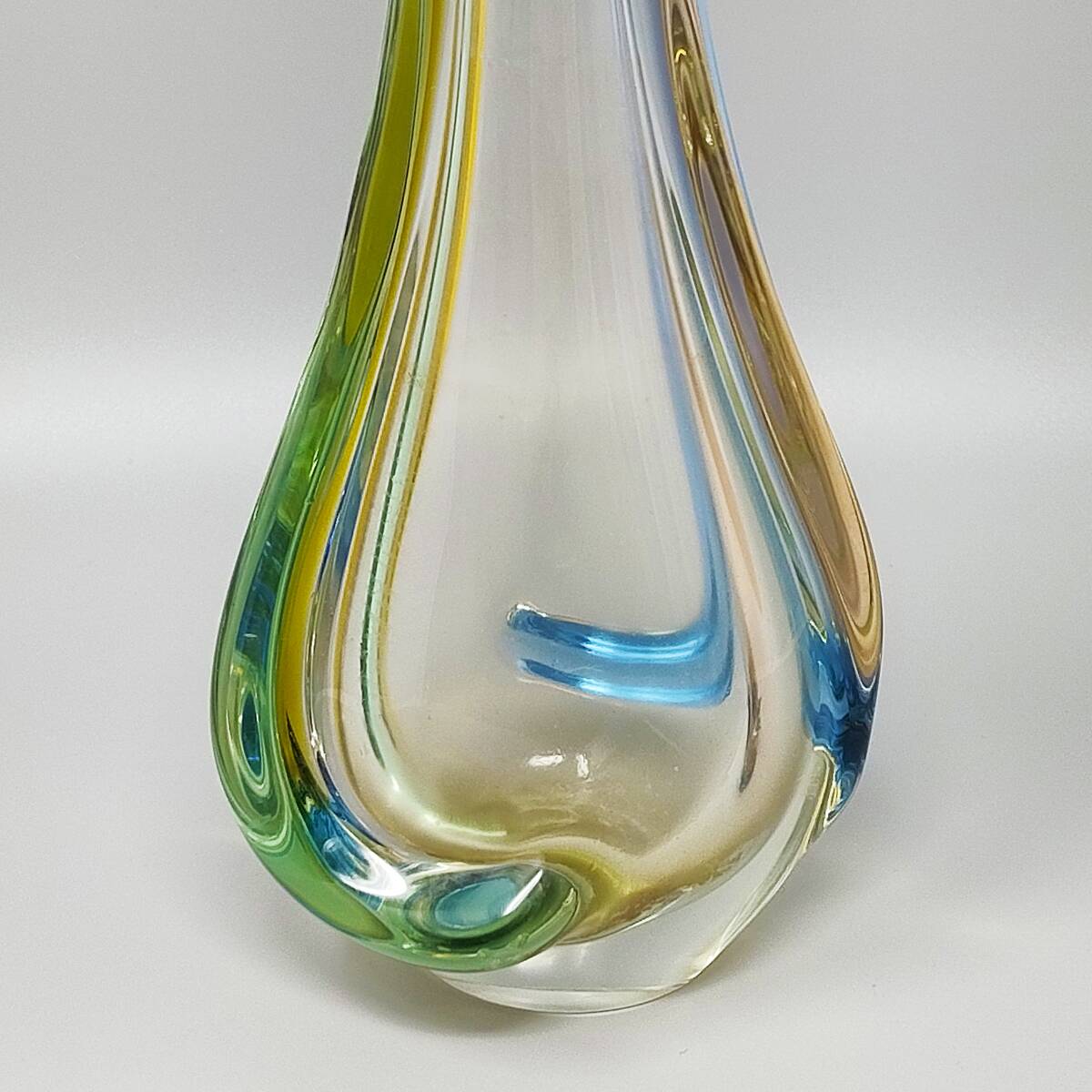 1960s Gorgeous Murano Vase By Flavio Poli. Made in Italy