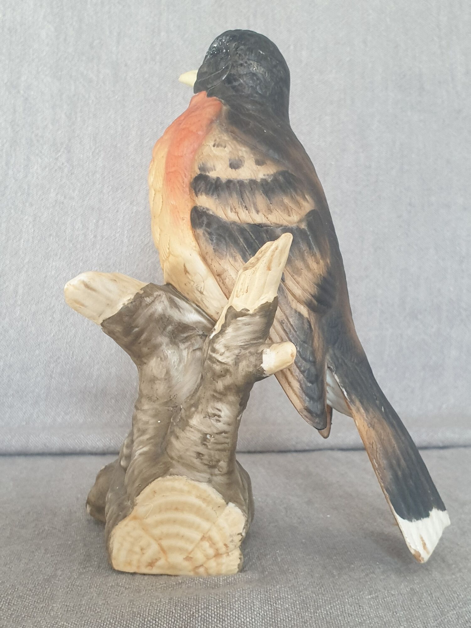 Matte porcelain bird sculpture from Milan by Eda Mann, American Blackbird